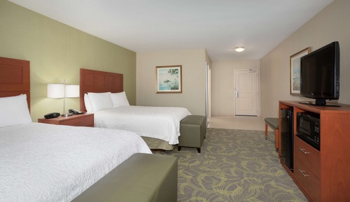 Room, 2 Queen Beds, Accessible, Non Smoking