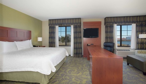 Studio, One King Bed