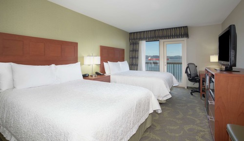 Two Queen Beds, with Balcony (riverview)