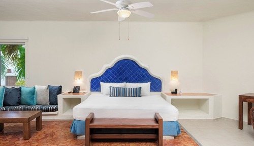 Master Suite with Plunge Pool