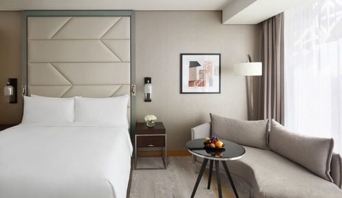 Club Room, 1 King Bed (Club Floor)