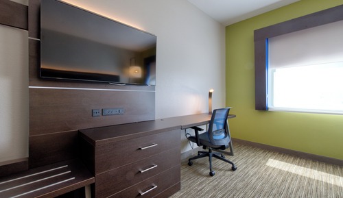 Standard Room, 2 Queen Beds, Accessible (Mobility, Roll-In Shower)