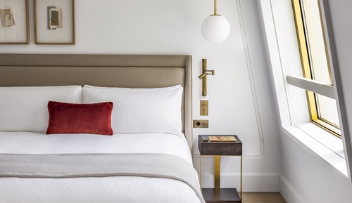 Suite, 1 King Bed, Balcony