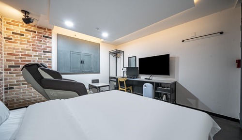 Room (Massage chair room (top quality ace b)