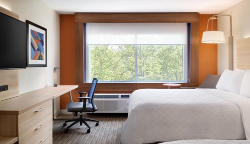 Standard Room, 2 Queen Beds, Accessible (Communications)