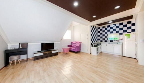 Room (Will (2nd floor))