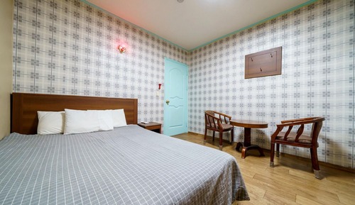 Room (Standard Room)