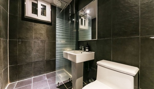 Room (Premium Healing)