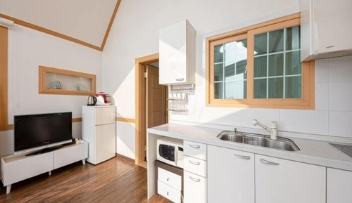 Room (Building B Shalom (Ocean View))