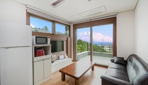 Basic Room, 1 Bedroom (2nadong 201)