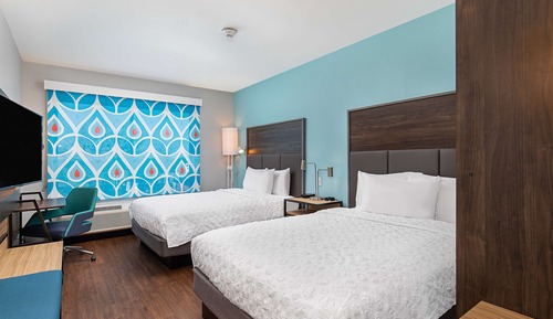 Room, 2 Queen Beds, Accessible (Hearing)