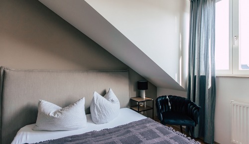 *Homely* 2-Room Apartment with Kitchen and Balcony