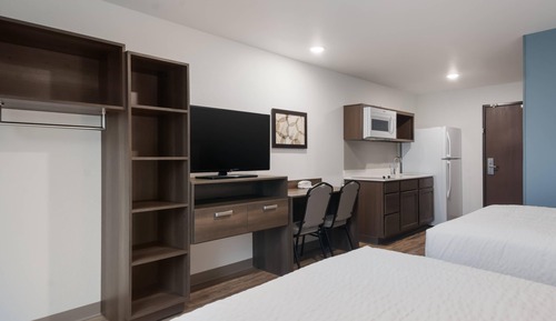 Suite, 2 Queen Beds, Non Smoking