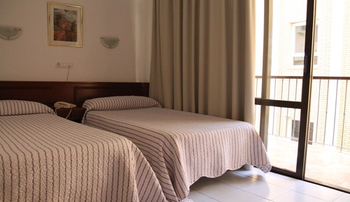 Standard Single Room