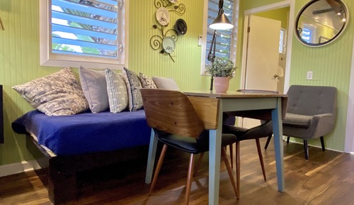 Deluxe Cottage, Kitchen, Garden View (Cowry Shell)