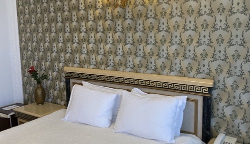 Premium Room, 1 Queen Bed, Non Smoking