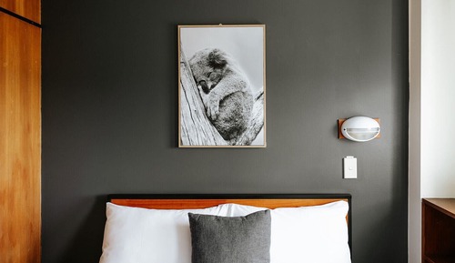 Standard Double Room with Shared Bathroom