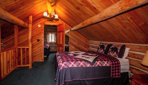 Family Cabin, Patio, Mountain View