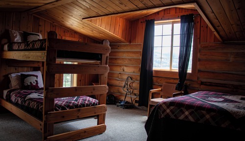 Premier Cabin, 3 Bedrooms, Balcony, Mountain View