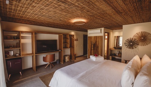 Family Room, Mountain View, Garden Area