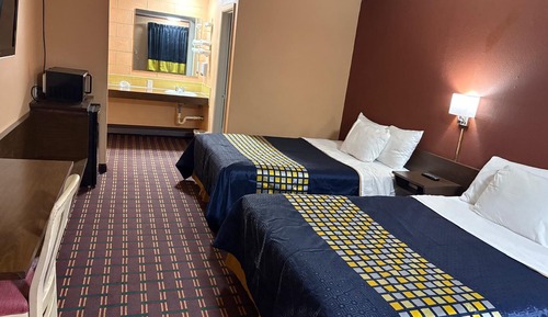 Comfort Room, 2 Queen Beds, Non Smoking