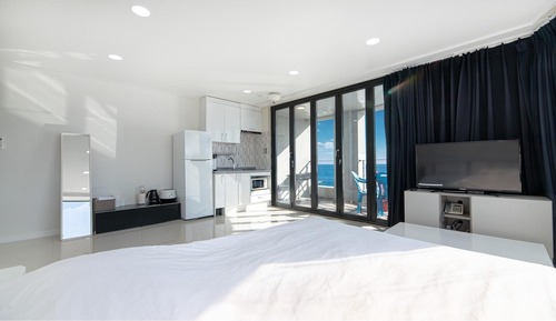 Basic Room, 1 Bedroom (PensionRoom2004(OceanView))