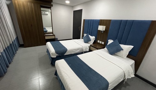 Deluxe One Bedroom Apartment