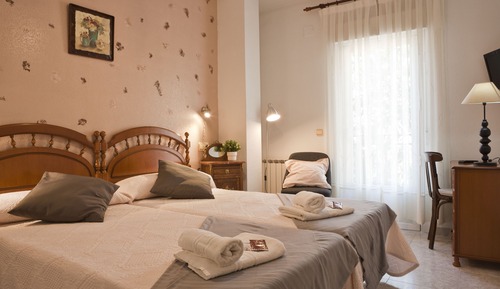 Traditional Twin Room