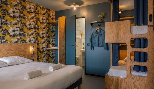 Classic Quadruple Room