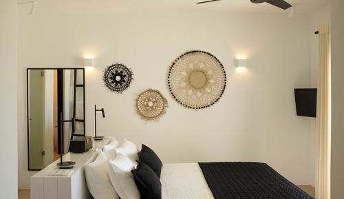 Deluxe suite 9 with Patio