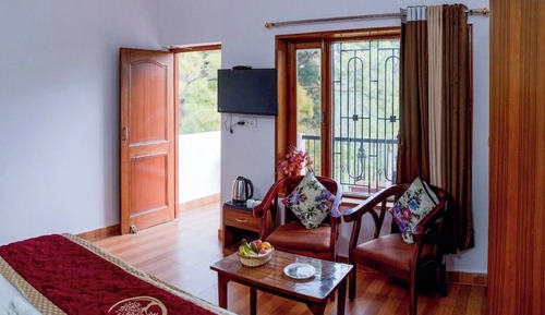 Deluxe Quadruple Room