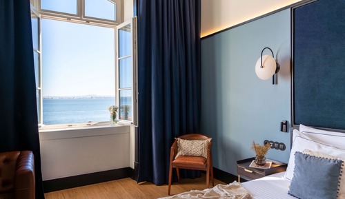 Junior Suite, River View