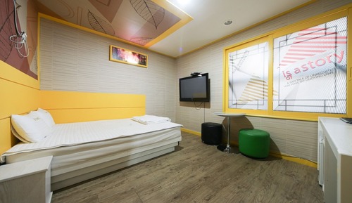 Room (Standard Room)