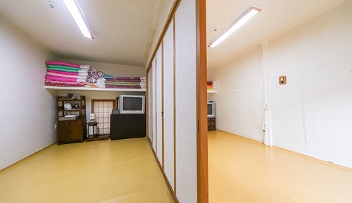 Room (Large Room (Hwangto Ondol Room Pet No)