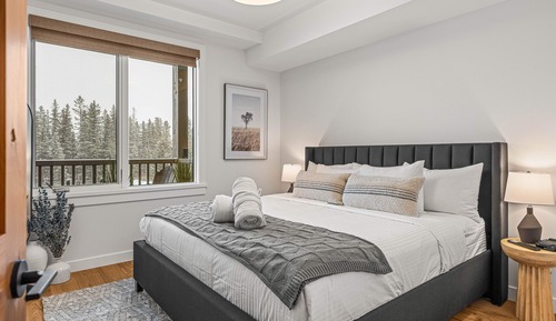 TM206 One Bedroom Condo