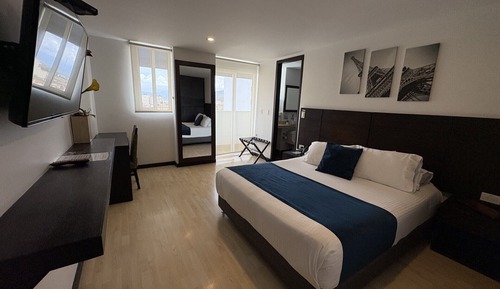 Standard Room, 1 Queen Bed