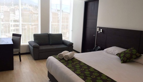 Standard Room, 1 King Bed