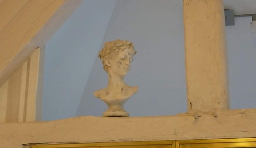 Double Room (Suite la belle inconnue)