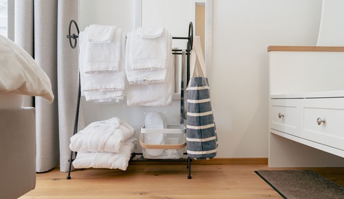 Standard Double Room, Non Smoking, Shared Bathroom