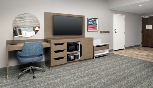 Room, 2 Queen Beds, Accessible, Bathtub