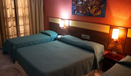 Deluxe Quadruple Room