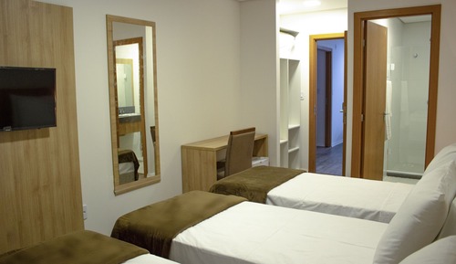 Deluxe Triple Room