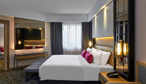 Junior Suite, 1 King Bed