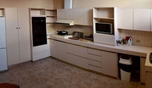 Five-Bedroom Apartment