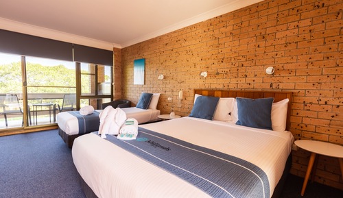 Deluxe Twin Room, Multiple Beds, Balcony, River View