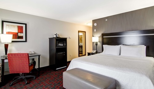 1 King Bed, Non Smoking