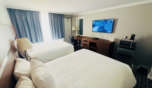 Room, 2 Queen Beds, Non Smoking