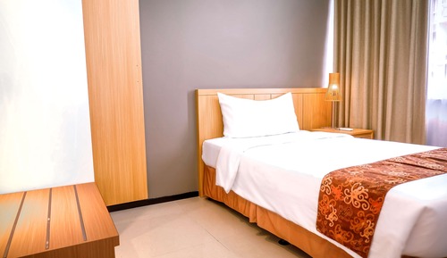 Junior Suite, Multiple Beds