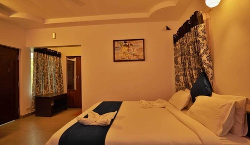 Royal Room