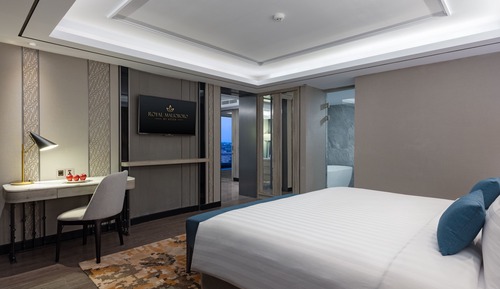 Royal Suite